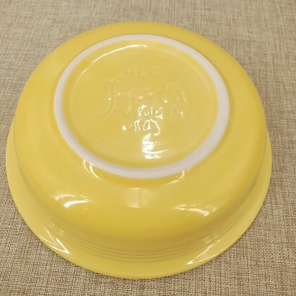 Fiesta Retired Sunflower Yellow Classic Rim Cereal Bowl 6 7/8